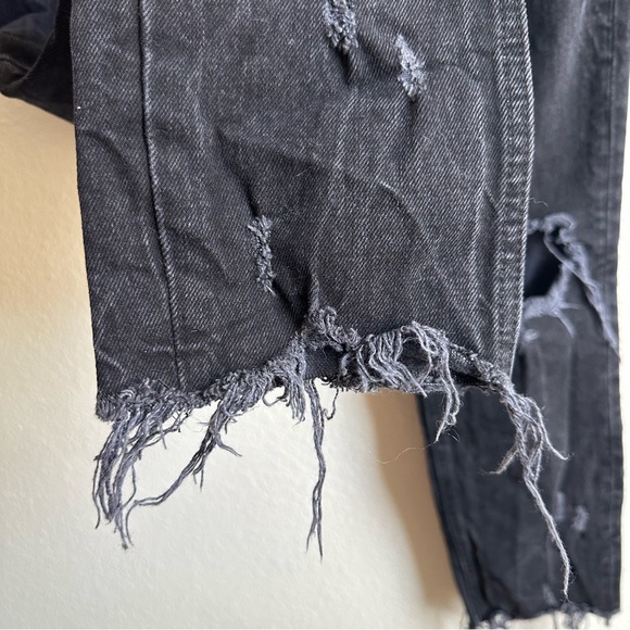 Abercrombie & Fitch High Rise Mom Jean Black Distressed Women’s Size 26 or 2 - Picture 6 of 10